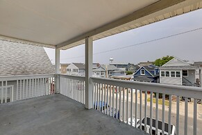 Sunny Seaside Heights Retreat: Walkable Location!