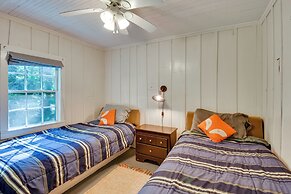 Log Cabin Rental Near Table Rock State Park!