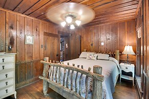 Log Cabin Rental Near Table Rock State Park!