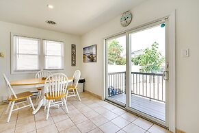 Charming Beach Haven West Home: 1 Mi to Beach!