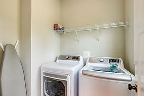 Getaway w/ Fire Pit: 3 Mi to River Arts District!