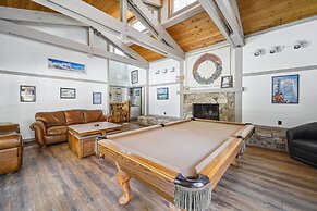 1 Mi to Beaches: Tahoe City Condo w/ Pool!