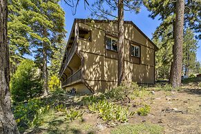 1 Mi to Beaches: Tahoe City Condo w/ Pool!