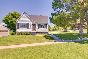 Hyde Park Home w/ Fire Pit: Near Hiking Trails!