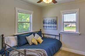 Hyde Park Home w/ Fire Pit: Near Hiking Trails!