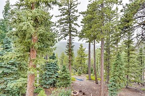 Spacious Beaver Getaway Near Eagle Point Resort!