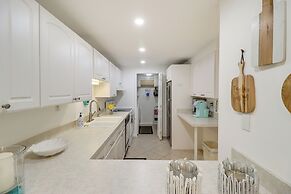 Ocean-view Key Colony Beach Condo w/ Pool Access!