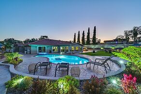 Luxury Bonita Family Home w/ Private Pool & Spa