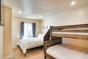 Newly Built, Modern Alton Cabin on 4 Acres!