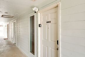 Beachfront Corpus Christi Condo w/ Pool Access!