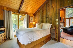 Jamaica Vacation Home w/ Deck: 8 Mi to Skiing!