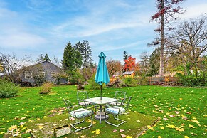 Modern Home w/ Spacious Yard in Beaverton!