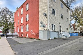 Hartford Vacation Rental - Close to Downtown!