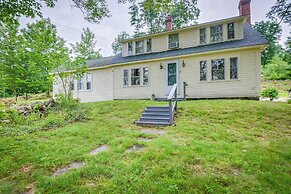 Cozy Vacation Rental Home Near Lake Winnipesaukee!