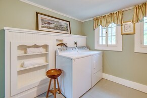 Cozy Vacation Rental Home Near Lake Winnipesaukee!