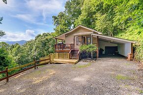 Maggie Valley Vacation Rental w/ Hot Tub