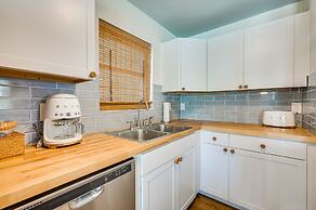 Crystal River Retreat w/ Private Dock & Kayaks!