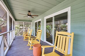 Crystal River Retreat w/ Private Dock & Kayaks!