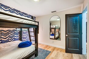 Crystal River Retreat w/ Private Dock & Kayaks!