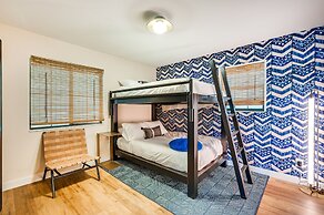 Crystal River Retreat w/ Private Dock & Kayaks!