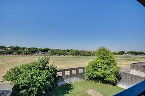 Spacious Amarillo Home: 6 Mi to Downtown!