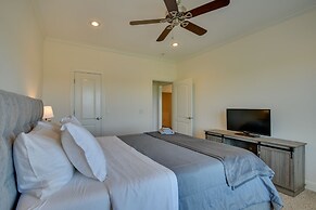 Spacious Amarillo Home: 6 Mi to Downtown!