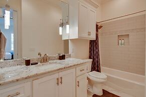 Spacious Amarillo Home: 6 Mi to Downtown!