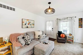 Charming Wichita Home 2 Mi to Downtown!