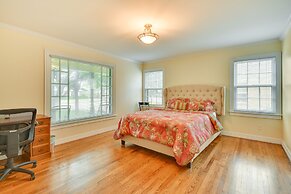 Spacious Amarillo Home With Shared Fire Pit!
