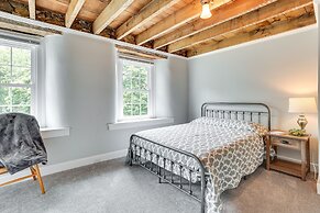 Large Historic Home in Pennsylvania Dutch Country!