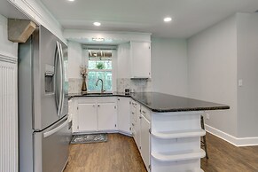 Large Historic Home in Pennsylvania Dutch Country!