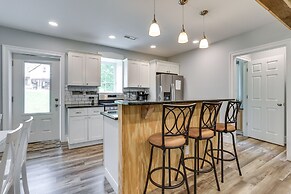 Large Historic Home in Pennsylvania Dutch Country!