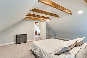 Large Historic Home in Pennsylvania Dutch Country!