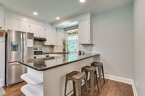 Large Historic Home in Pennsylvania Dutch Country!