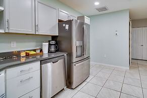 Melbourne Apartment Near Downtown & Beaches!