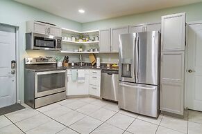 Melbourne Apartment Near Downtown & Beaches!