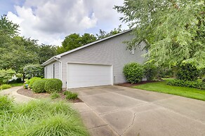 Modern & Spacious Home - 6 Mi to Dtwn South Bend