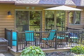 Updated Retreat w/ Golf Course & Wildlife Views!