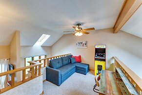 Updated Retreat w/ Golf Course & Wildlife Views!