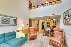 Updated Retreat w/ Golf Course & Wildlife Views!