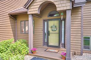 Updated Retreat w/ Golf Course & Wildlife Views!