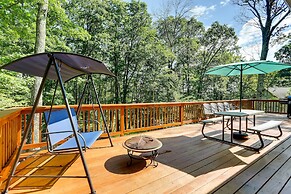 Walk to Lake Wallenpaupack: Poconos Vacation Home