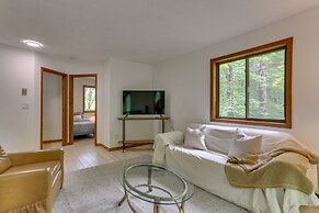 Screened Porch & Grill: Lake Ariel Vacation Rental