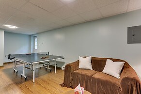 Screened Porch & Grill: Lake Ariel Vacation Rental