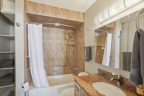 Downtown Reno Penthouse w/ Panoramic Views