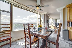 Downtown Reno Penthouse w/ Panoramic Views