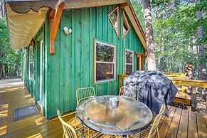 Pet-friendly Eureka Springs Rental w/ Private Deck