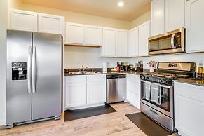 Modern Reno Vacation Home: Easy Access to Nature