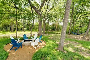 10 Acres w/ Pool & Pond: Luxury Melissa Villa!