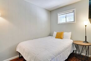 Vibrant Kimberling City Hideaway w/ Private Deck!